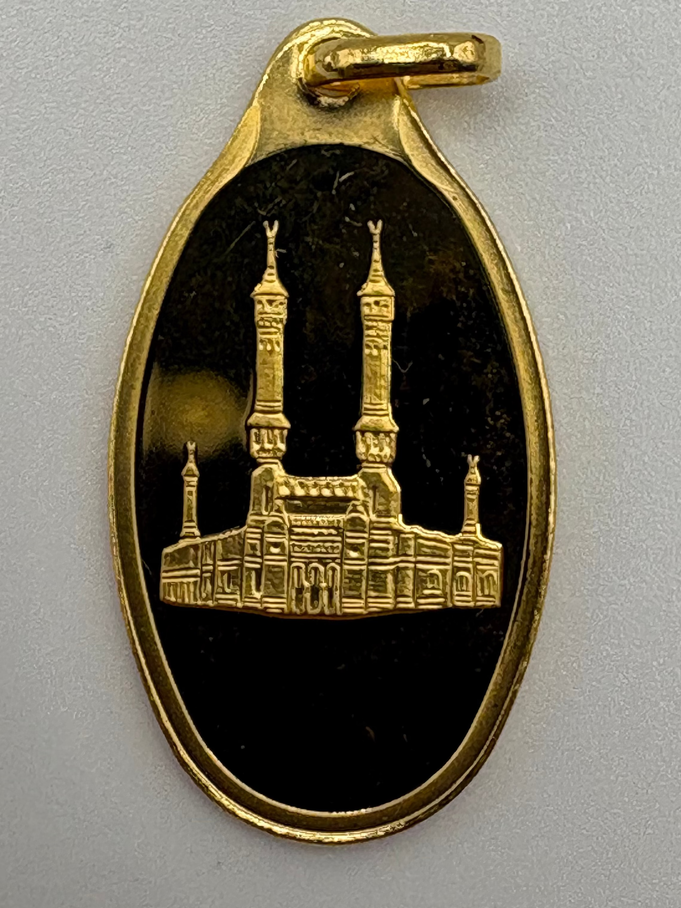 PAMP 5g Ka'Bah Mecca Gold Minted Pendant In Assay