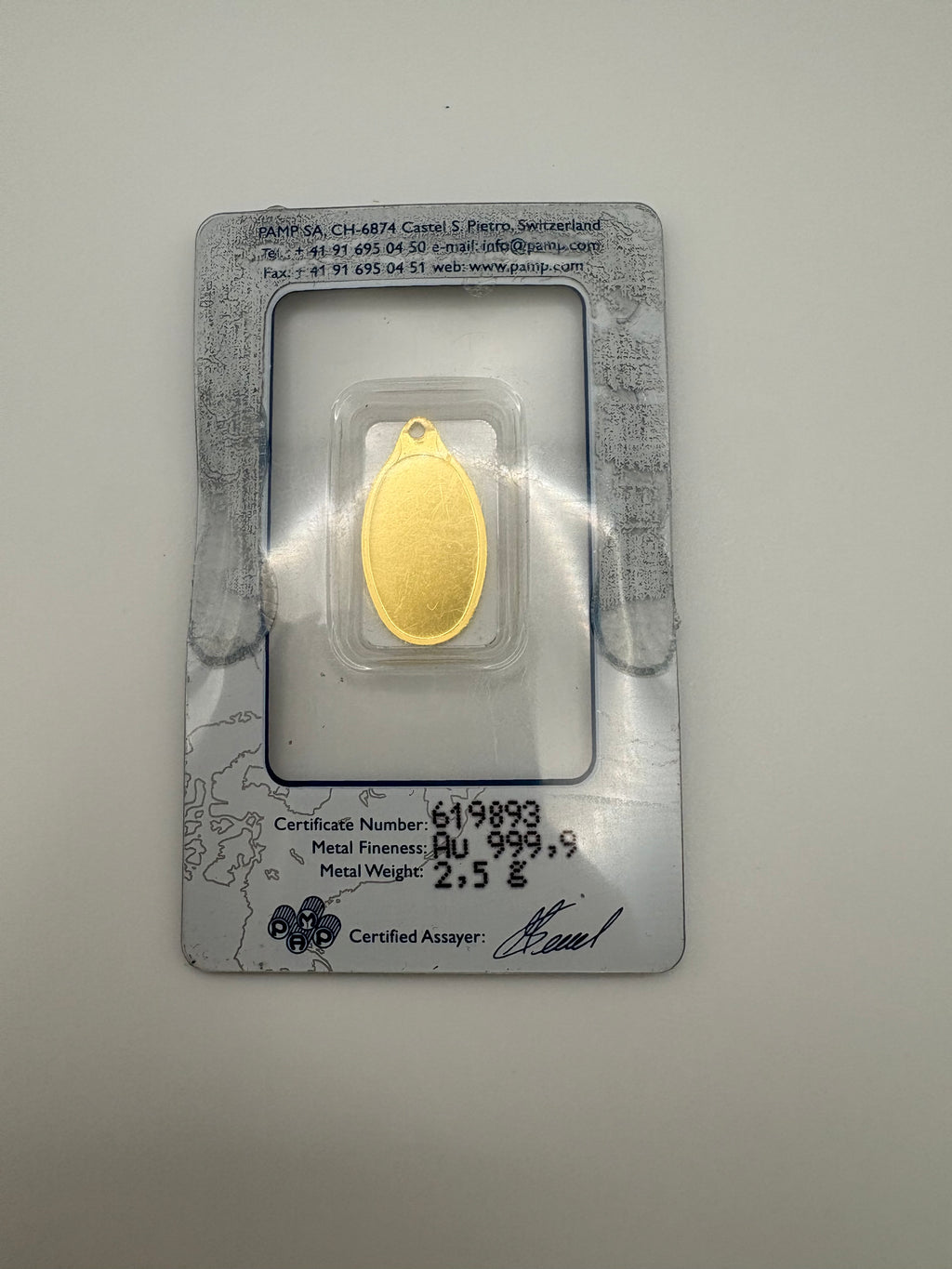 PAMP 2.5g Blank Gold Minted Pendant In Assay