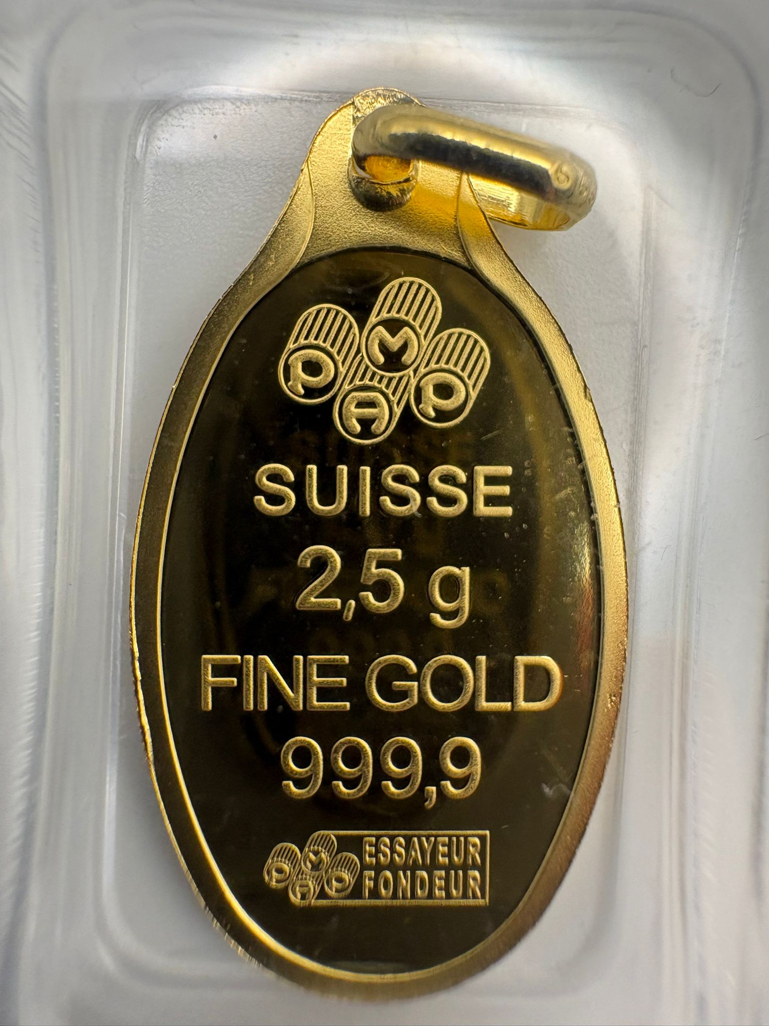 PAMP 2.5g Rosa Gold Minted Pendant In Assay